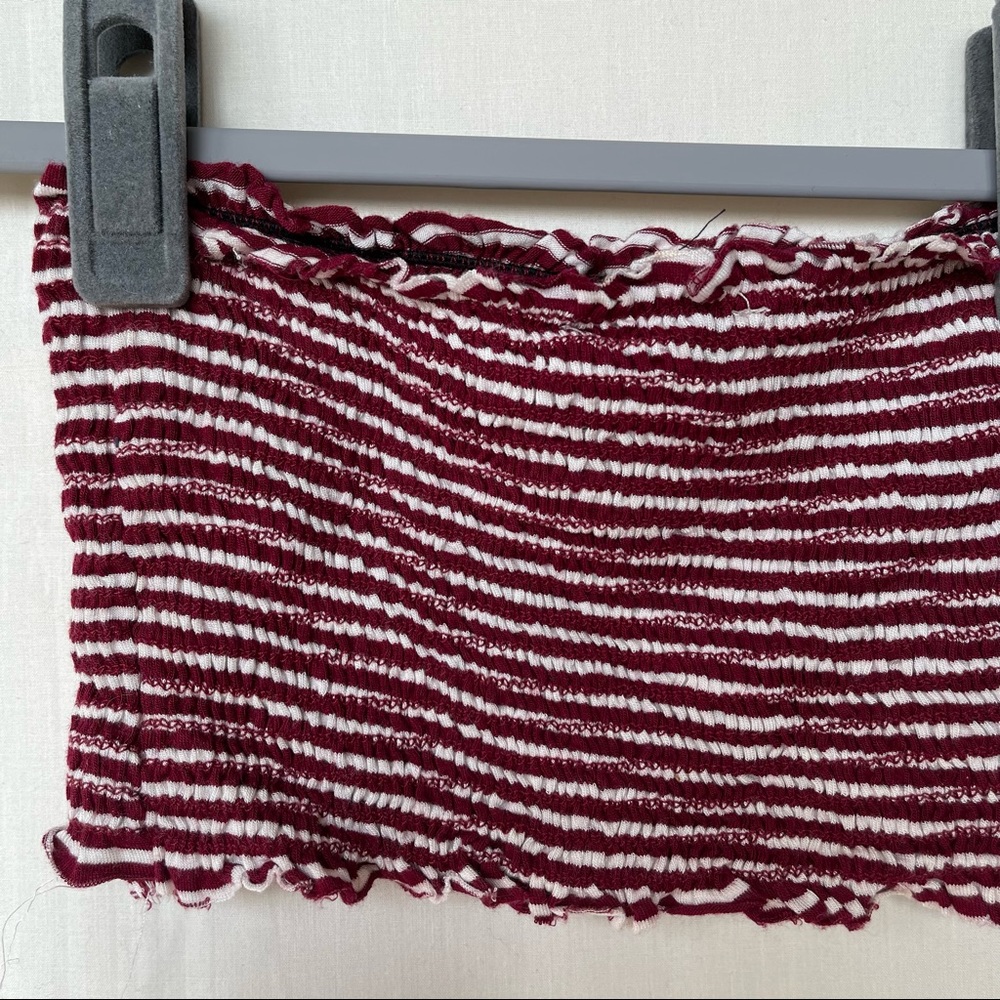 Bandeau Ruched Crop Top - Picture 11 of 15